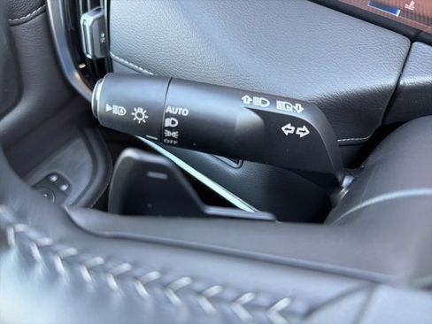 New 2026 Nissan Armada SL w/ Captain's Chari Seat Package RWD image 29