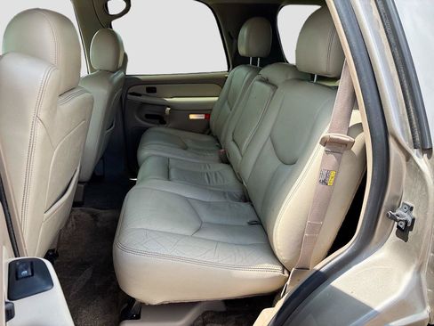 Used 2003 Chevrolet Tahoe LT AWD/4WD image 10