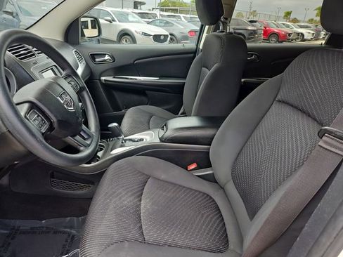 Used 2017 Dodge Journey SE FWD image 15