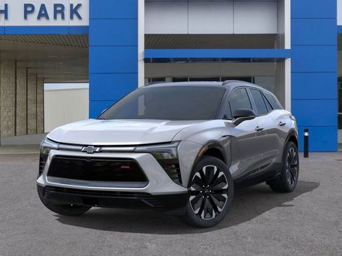 New 2026 Chevrolet Blazer EV RS image 6