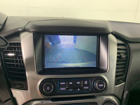 Used 2018 Chevrolet Tahoe LT RWD image 24