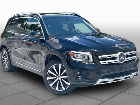 Used 2021 Mercedes-Benz GLB 250 image 3