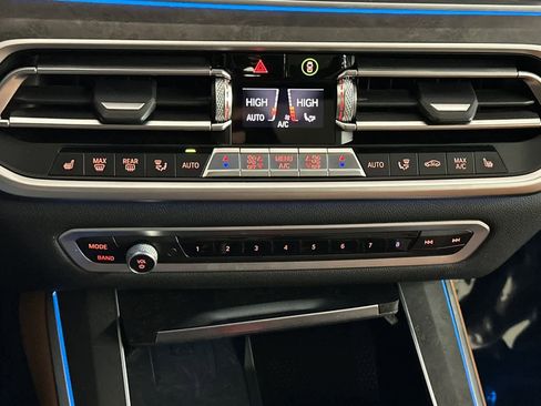 Used 2023 BMW X5 xDrive45e w/ Executive Package image 21