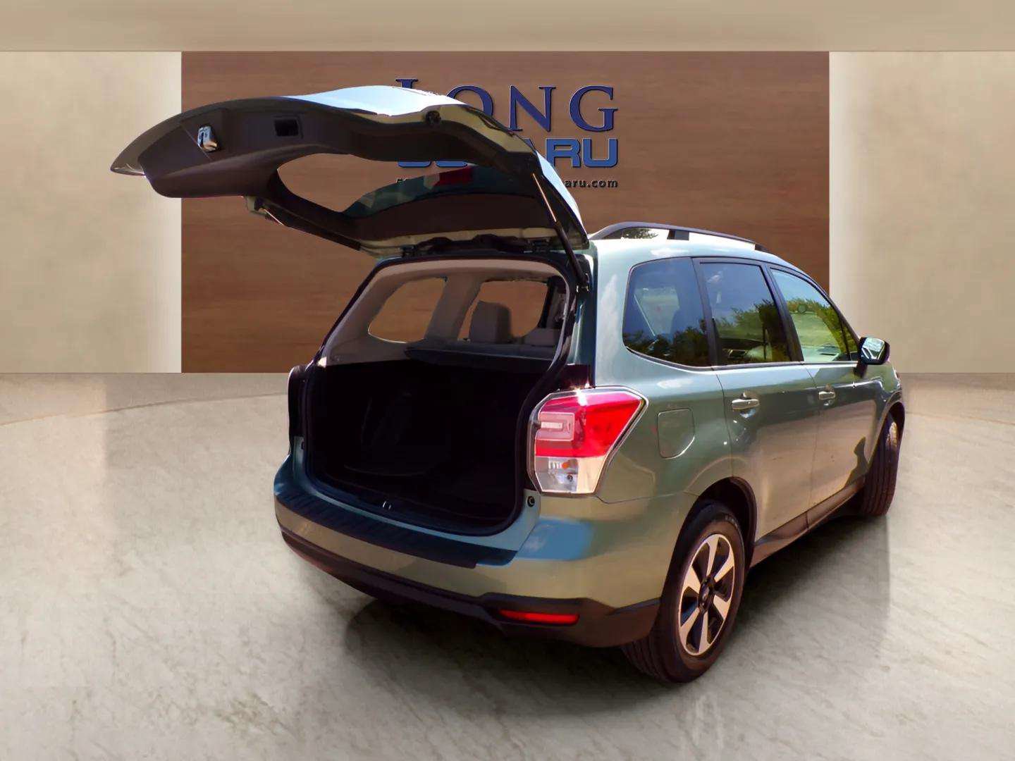 Used 2017 Subaru Forester 2.5i Premium w/ All-Weather Package AWD/4WD image 16