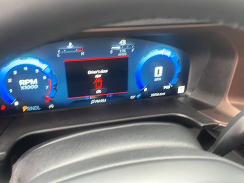 Certified 2025 Ford Bronco Sport Outer Banks w/ Outer Banks Tech Package+ AWD/4WD image 18