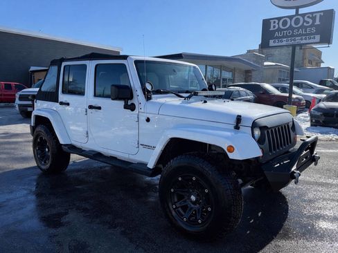 Used 2013 Jeep Wrangler Unlimited Sahara w/ Connectivity Group image 1