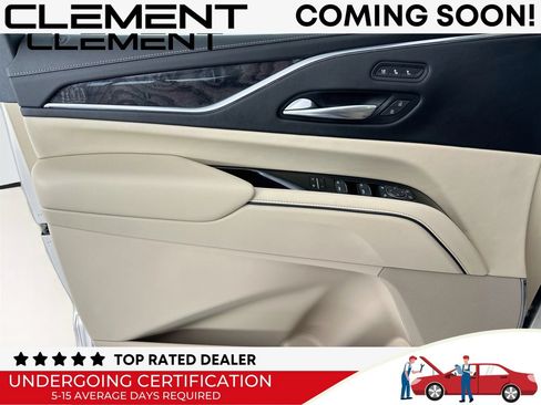 Used 2021 Cadillac Escalade Premium Luxury AWD/4WD image 29
