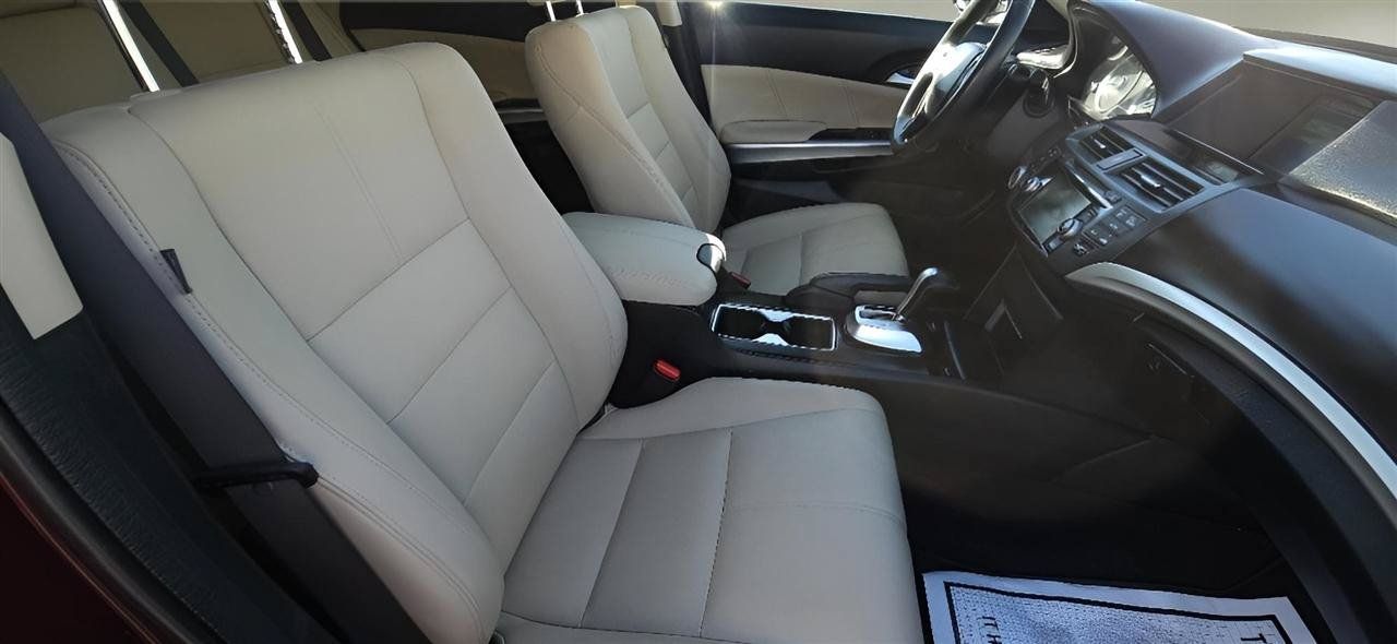 Used 2014 Honda Crosstour EX-L image 30
