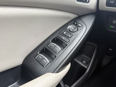 Certified 2018 Honda Accord Touring image 23