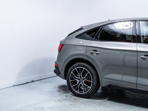 Used 2025 Audi SQ5 Premium Plus w/ Premium Plus Package image 11