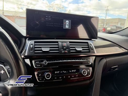 Used 2016 BMW M3 w/ Executive Package image 44