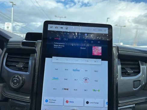 Certified 2025 Ford F150 Lightning Platinum w/ Dark Elements Package image 5