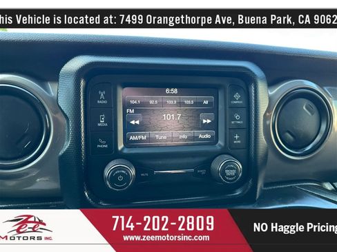 Used 2019 Jeep Wrangler Sport AWD/4WD image 38