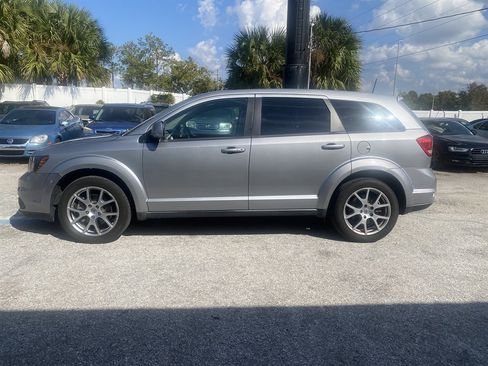 Used 2019 Dodge Journey GT image 4