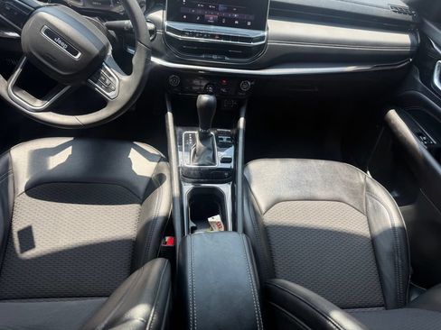 Certified 2022 Jeep Compass Latitude AWD/4WD image 40