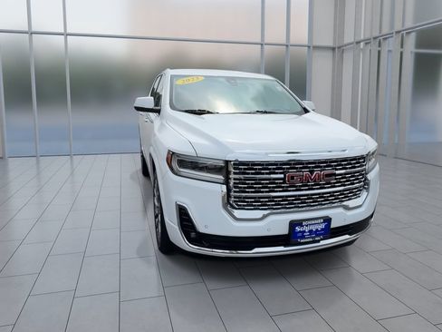 Used 2023 GMC Acadia Denali FWD image 3