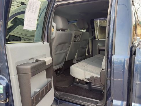 Used 2015 Ford F250 XLT w/ Snow Plow Prep Package image 25