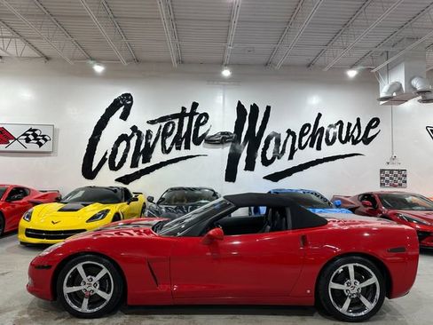 Used 2009 Chevrolet Corvette Convertible w/ Preferred Equipment Group image 2
