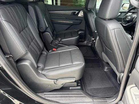 Used 2026 Buick Enclave Avenir w/ Super Cruise Package AWD/4WD image 25