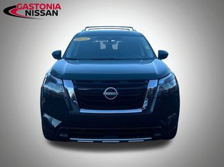 Used 2024 Nissan Pathfinder Platinum w/ Cargo Package video 2