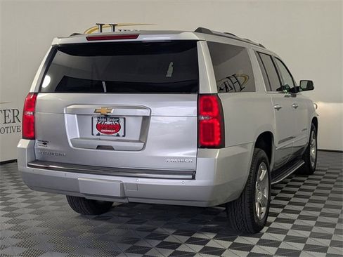 Used 2020 Chevrolet Suburban Premier image 5
