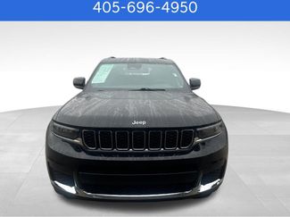 Used 2025 Jeep Grand Cherokee L Laredo video 2