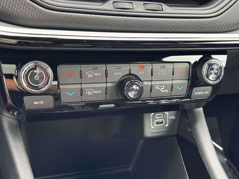 New 2026 Jeep Compass Trailhawk AWD/4WD image 21