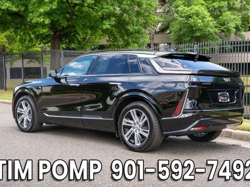Used 2024 Cadillac Lyriq Tech w/ Driver Assist Package AWD/4WD image 8