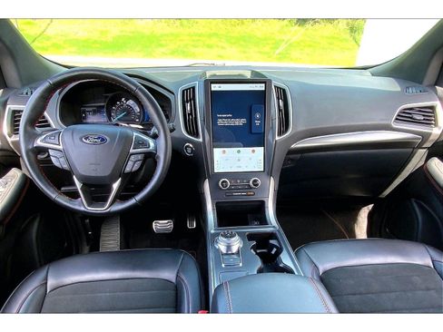 Used 2023 Ford Edge ST-Line AWD/4WD image 14