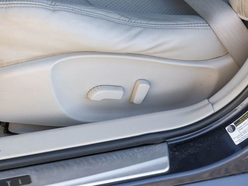 Used 2012 INFINITI G37 x w/ Premium Pkg image 36