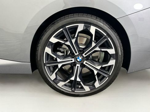 Used 2025 BMW 230i Coupe w/ Convenience Package image 28