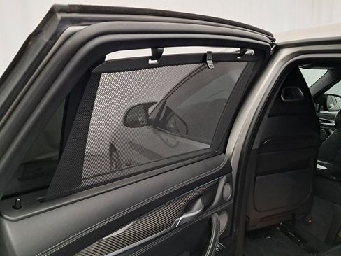 Used 2015 BMW X6 M Executive Package AWD image 16