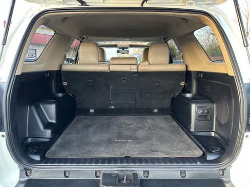Used 2011 Toyota 4Runner Limited image 14