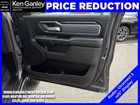 Used 2022 RAM 1500 Big Horn AWD/4WD image 23