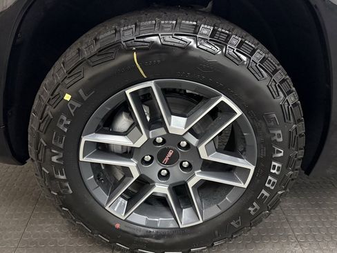 New 2026 GMC Terrain AT4 w/ Convenience Package III image 10