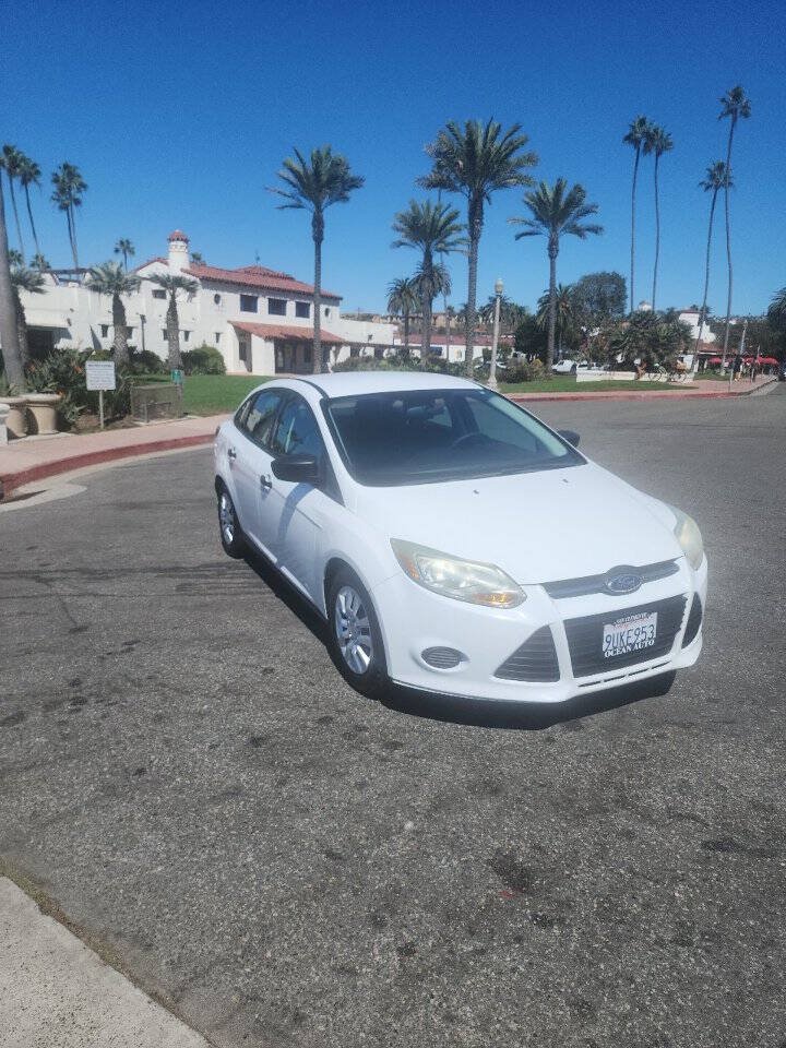 Used 2014 Ford Focus S FWD image 3