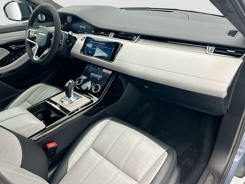 Used 2023 Land Rover Range Rover Evoque HST image 16