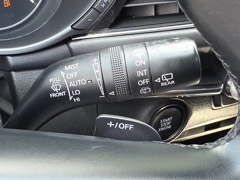 Used 2019 MAZDA MAZDA3 Hatchback w/ Premium Package FWD image 16