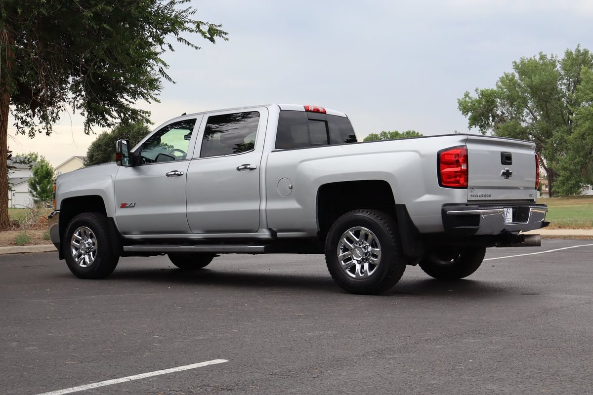Used 2019 Chevrolet Silverado 2500 LTZ w/ Duramax Plus Package AWD/4WD image 7