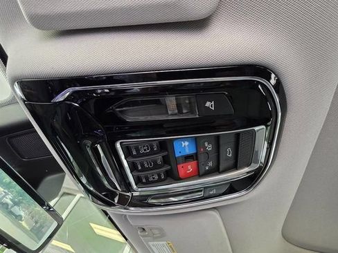 Used 2023 Jeep Grand Cherokee Summit w/ Adv Protech Group IV RWD image 36