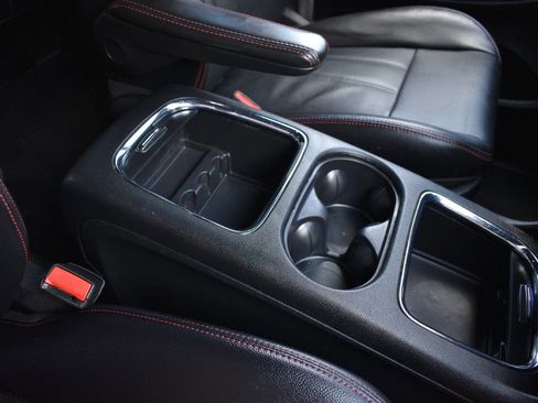 Used 2020 Dodge Grand Caravan GT image 27