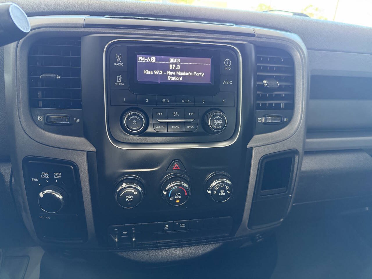 Used 2017 RAM 2500 Tradesman w/ Chrome Appearance Group AWD/4WD image 9