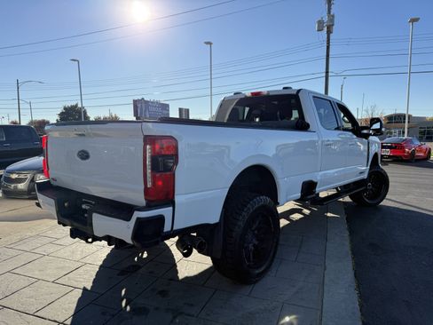 Used 2023 Ford F250 Lariat w/ Sport Appearance Package image 7