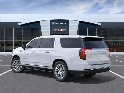 New 2026 GMC Yukon XL Denali w/ Sun & Power Step Package AWD/4WD image 3