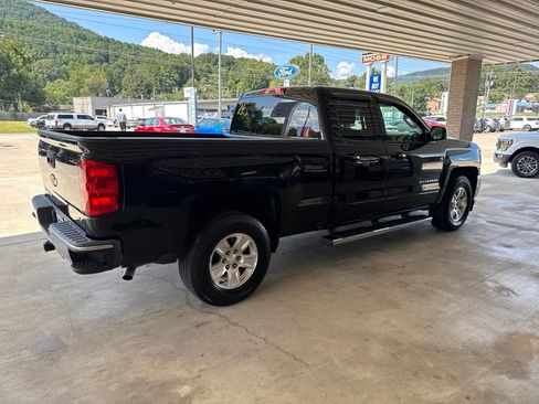 Used 2019 Chevrolet Silverado 1500 LT RWD image 4