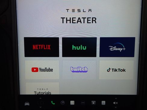 Used 2021 Tesla Model X Performance AWD/4WD image 31
