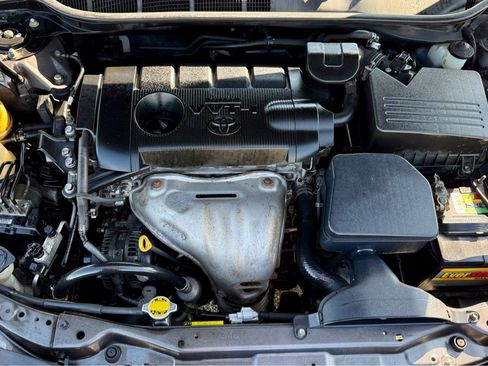 Used 2011 Toyota Camry LE image 18