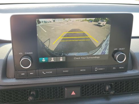 Used 2024 Honda CR-V LX image 24