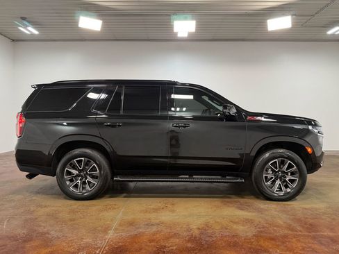 Used 2024 Chevrolet Tahoe Z71 w/ Luxury Package AWD/4WD image 23