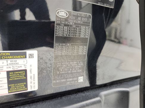 Used 2020 Land Rover Defender 110 S image 17